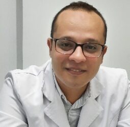 Dr